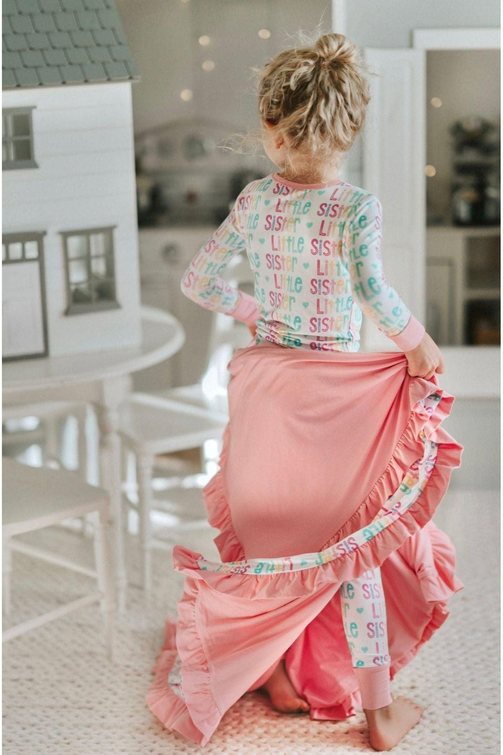 Colorful Pastel Bamboo Ruffle Blanket for Little Sisters